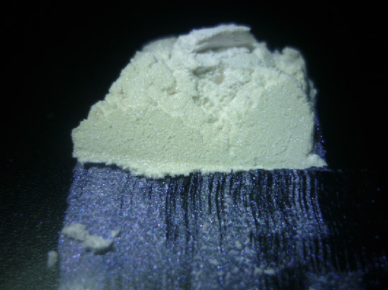 Blue mica powder